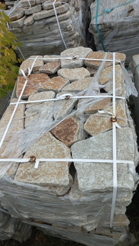 Плитняк галтованный гранитный для ландшафтного дизайна купить в Йошкар-Оле