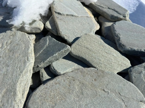 Плитняк златолит зелёный галтованный для цоколя купить в Йошкар-Оле